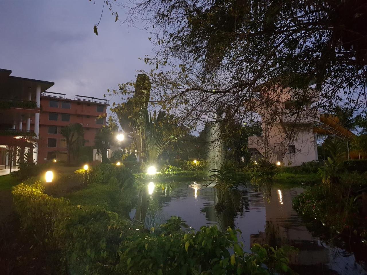 Gran Hotel De Lago - Lago Agrio Nueva Loja Eksteriør bilde