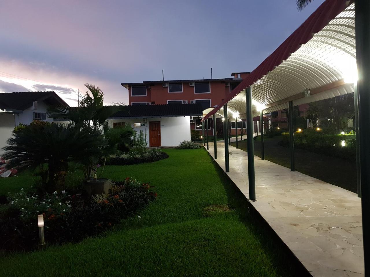 Gran Hotel De Lago - Lago Agrio Nueva Loja Eksteriør bilde