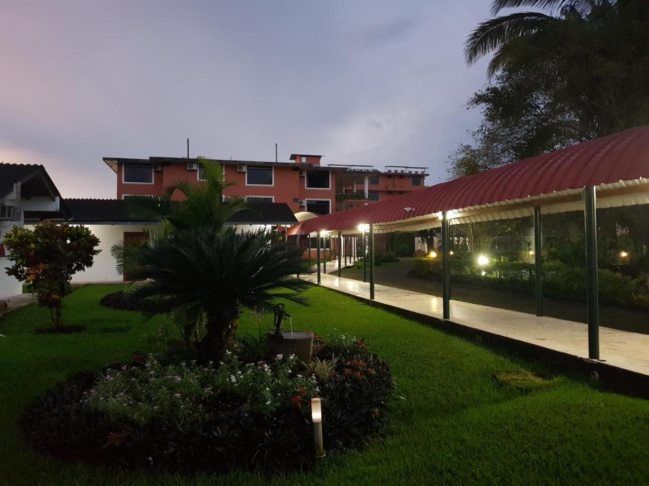 Gran Hotel De Lago - Lago Agrio Nueva Loja Eksteriør bilde