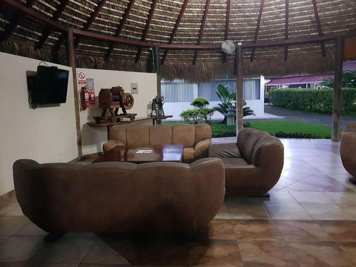 Gran Hotel De Lago - Lago Agrio Nueva Loja Eksteriør bilde