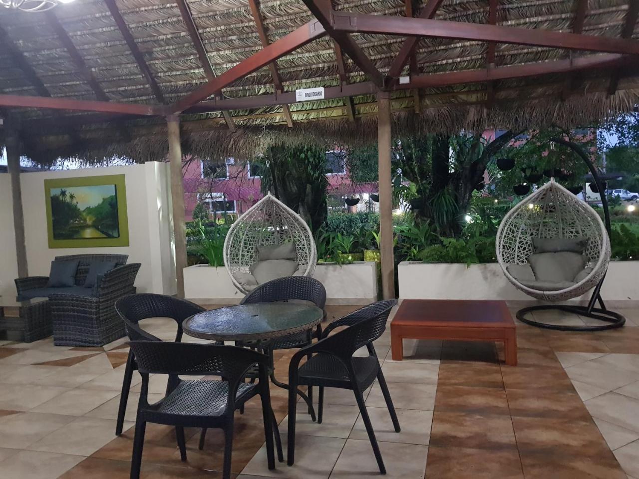 Gran Hotel De Lago - Lago Agrio Nueva Loja Eksteriør bilde