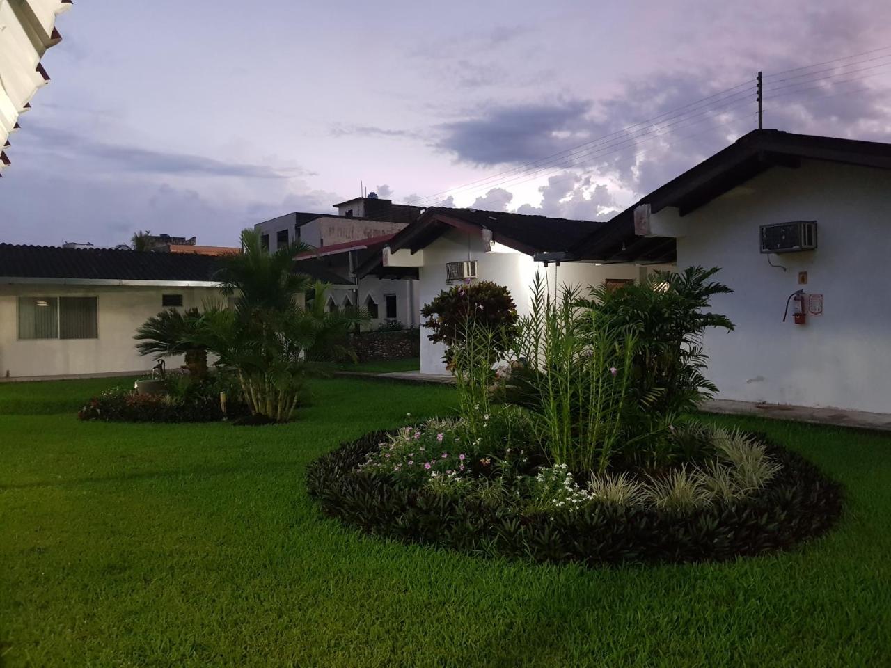 Gran Hotel De Lago - Lago Agrio Nueva Loja Eksteriør bilde